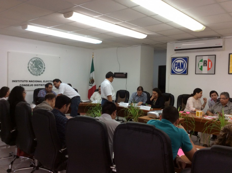 Se designan 601 capacitadores electorales en los 5 consejos distritales del INE Se designan 601 capacitadores electorales en los 5 consejos distritales del INE