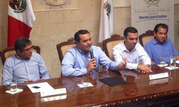 Renán Barrera se inscribe como Diputado Plurinominal