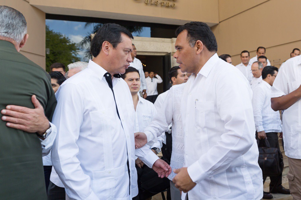 Para el Gobierno Federal todos los delitos son igual de importantes: Osorio Chong Para el Gobierno Federal todos los delitos son igual de importantes: Osorio Chong