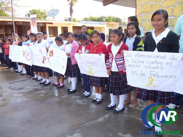 Niños marchan por la lucha contra el cáncer infantil Niños marchan por la lucha contra el cáncer infantil