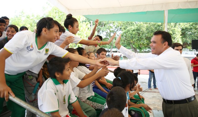 Rehabilitarán la Unidad Deportiva Kukulcán Rehabilitarán la Unidad Deportiva Kukulcán
