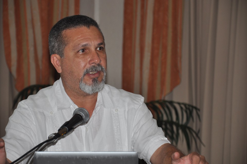 Rinden protesta nuevos miembros del Consejo Directivo del Colegio de Psicólogos del Estado de Yucatán Rinden protesta nuevos miembros del Consejo Directivo del Colegio de Psicólogos del Estado de Yucatán