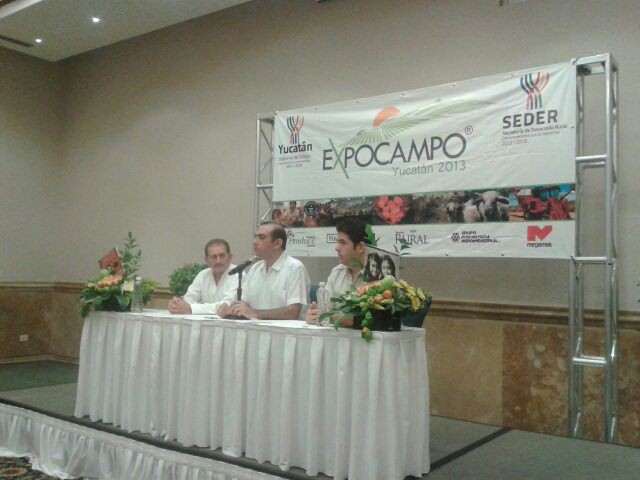 El gobernador inauguró la V edición del Expocampo con más de 130 expositores El gobernador inauguró la V edición del Expocampo con más de 130 expositores