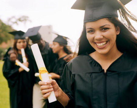 Saldrá primera generación de estudiantes de preparatoria con computadora portátil Saldrá primera generación de estudiantes de preparatoria con computadora portátil