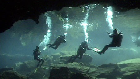 Multas de más de 3 millones para quienes contaminen los cenotes en el estado Multas de más de 3 millones para quienes contaminen los cenotes en el estado