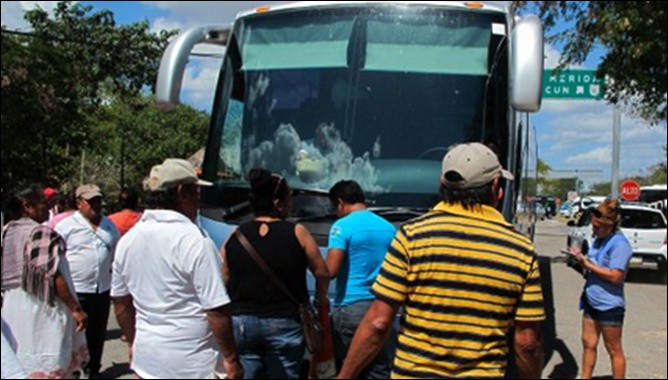 El bloqueo y cobro de la carretera de acceso a chichen itza perjudica imagen del estado El bloqueo y cobro de la carretera de acceso a chichen itza perjudica imagen del estado