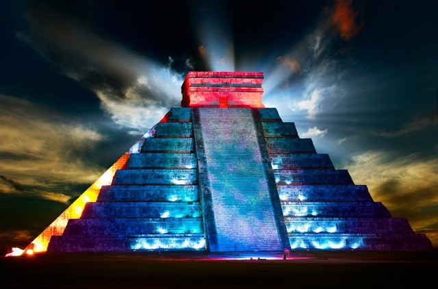 El espectáculo de luz y sombra de Chichen Itzá se podría apreciar desde el 18 de marzo El espectáculo de luz y sombra de Chichen Itzá se podría apreciar desde el 18 de marzo