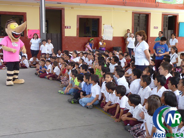 SSY certifica a centenaria escuela de Tizimín SSY certifica a centenaria escuela de Tizimín