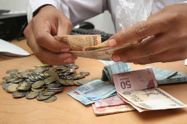 Reducirán de manera gradual la diferencia económica de 3.5 pesos entre las zonas económicas A y B Reducirán de manera gradual la diferencia económica de 3.5 pesos entre las zonas económicas A y B