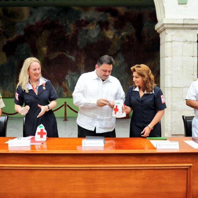 Da inicio la colecta nacional 2015 de la Cruz Roja Mexicana Da inicio la colecta nacional 2015 de la Cruz Roja Mexicana