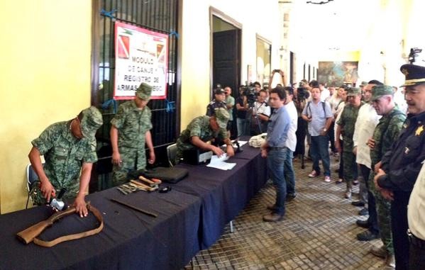 Inicio el canje de armas en Mérida Inicio el canje de armas en Mérida