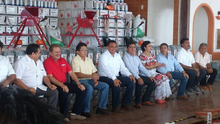 El programa peso a peso entrega apoyos a 4,530 productores más El programa peso a peso entrega apoyos a 4,530 productores más