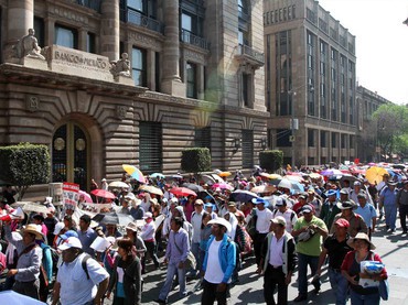 Meridanos en contra de los bloqueos de los maestros Meridanos en contra de los bloqueos de los maestros