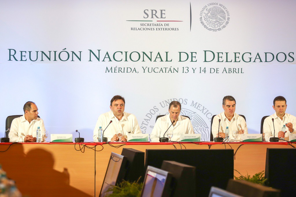 Reconocen el avance del estado en materia de relaciones exteriores Reconocen el avance del estado en materia de relaciones exteriores