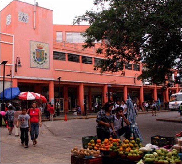 Los horarios de trabajo en los mercados se están respetando sin afectar a comerciantes Los horarios de trabajo en los mercados se están respetando sin afectar a comerciantes