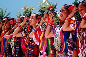 Oaxaca y la Guelaguetza se hacen presentes de nuevo en Mérida Oaxaca y la Guelaguetza se hacen presentes de nuevo en Mérida