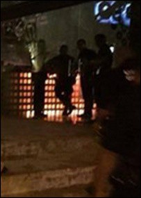 Nadie supervisa el trabajo de los "cadeneros" en los centros nocturnos Nadie supervisa el trabajo de los "cadeneros" en los centros nocturnos