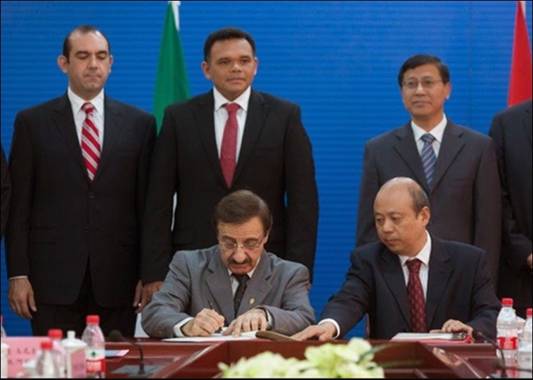 UADY firma convenio de colaboración con la Universidad de Anhui UADY firma convenio de colaboración con la Universidad de Anhui