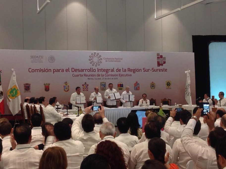 Se firma convenio para fortalecer la zona sur-sureste del país Se firma convenio para fortalecer la zona sur-sureste del país