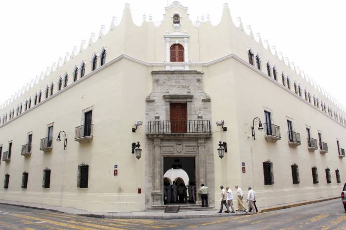 El edificio central de la Uady se convertirá en un recinto cultural El edificio central de la Uady se convertirá en un recinto cultural