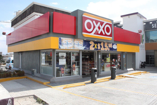 Continúan con la búsqueda de los responsables de los robos en Oxxos en la ciudad Continúan con la búsqueda de los responsables de los robos en Oxxos en la ciudad
