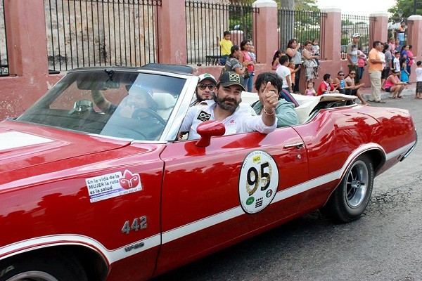 Se exhiben en Tizimín más de 100 autos clásicos del Rally Maya Se exhiben en Tizimín más de 100 autos clásicos del Rally Maya