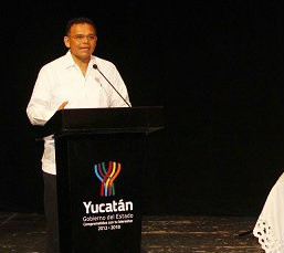Rolando Zapata Bello encabeza una lista de los mejores Gobernadores de México 