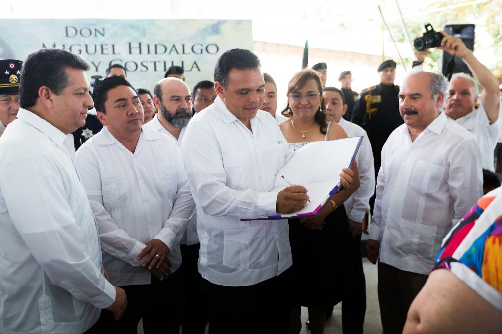 Se conmemora el 262 aniversario del natalicio de Miguel Hidalgo y Costilla Se conmemora el 262 aniversario del natalicio de Miguel Hidalgo y Costilla