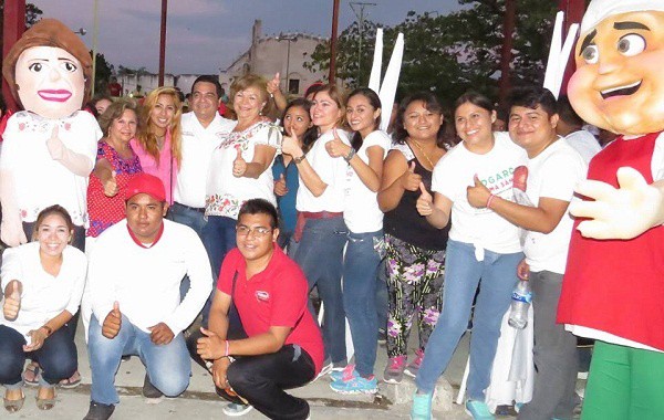 Las mujeres saben hacer política, Chary Díaz Las mujeres saben hacer política, Chary Díaz