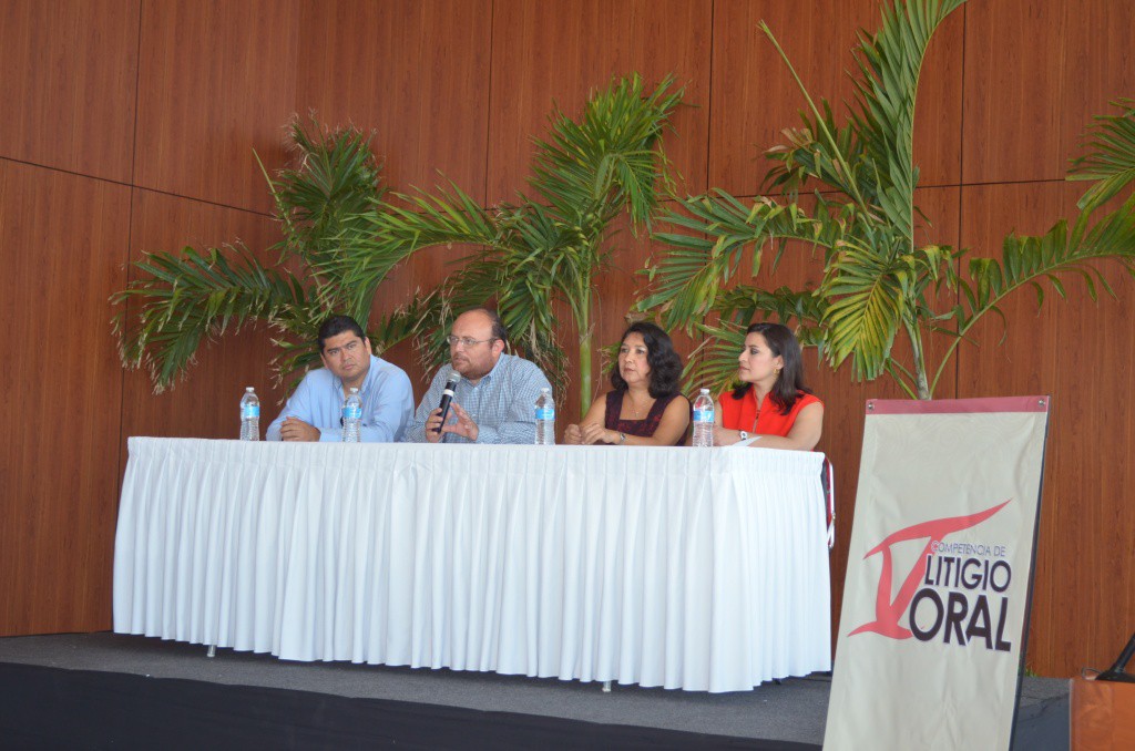 Premia poder judicial del estado de Yucatán a los ganadores de la v competencia de litigio oral Premia poder judicial del estado de Yucatán a los ganadores de la v competencia de litigio oral