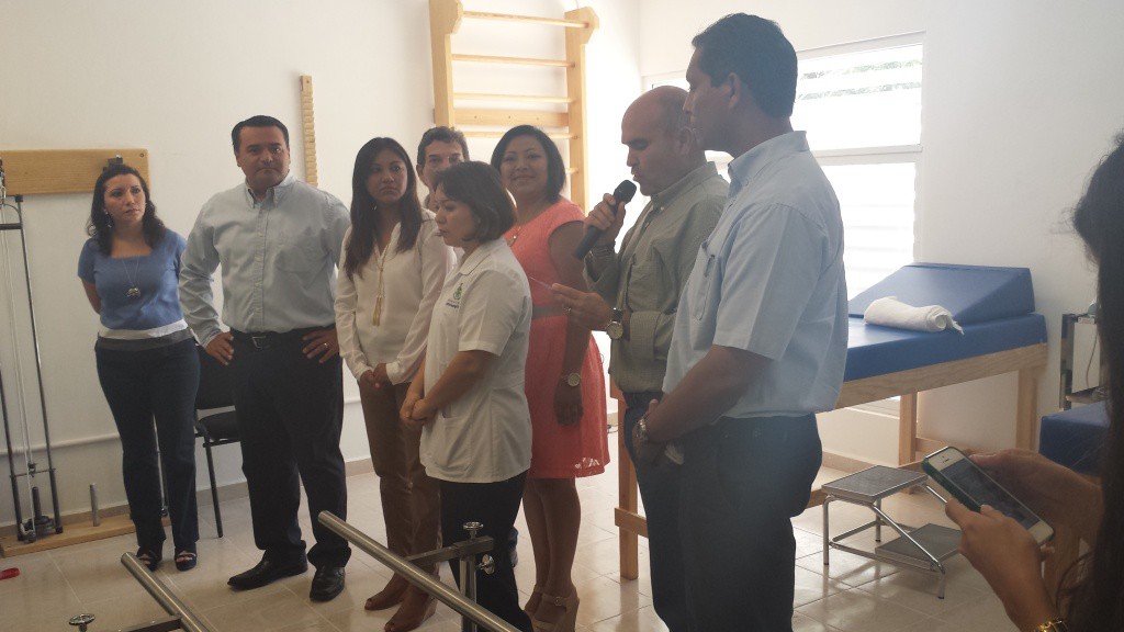 Amplían el área de rehabilitación del módulo de salud en Caucel Amplían el área de rehabilitación del módulo de salud en Caucel