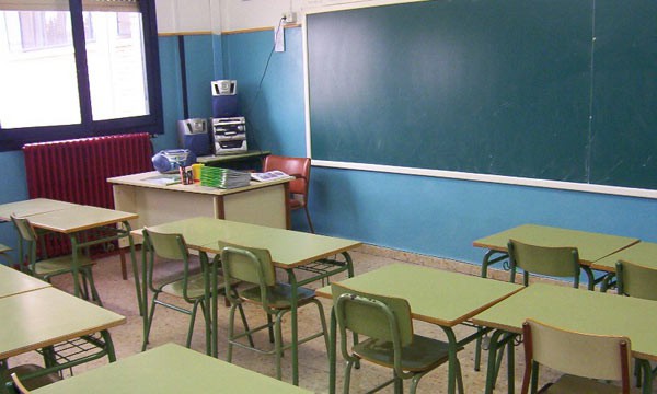 A 15 días de iniciar las clases aun no tienen maestro A 15 días de iniciar las clases aun no tienen maestro