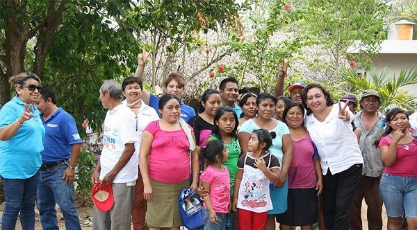 Líderes panistas siguen apoyando proyecto de Bertha Trejo Líderes panistas siguen apoyando proyecto de Bertha Trejo
