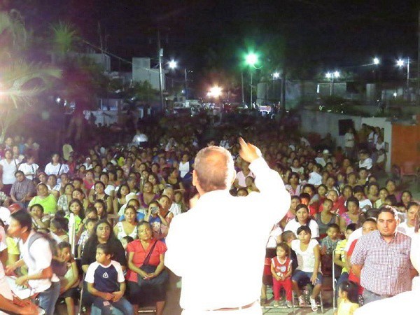 Magnas concentraciones en Tizimín en apoyo a Jorge Vales Magnas concentraciones en Tizimín en apoyo a Jorge Vales
