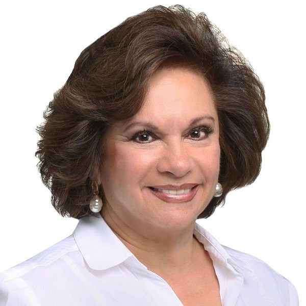 Chary Díaz habla de sus propuestas para el x distrito