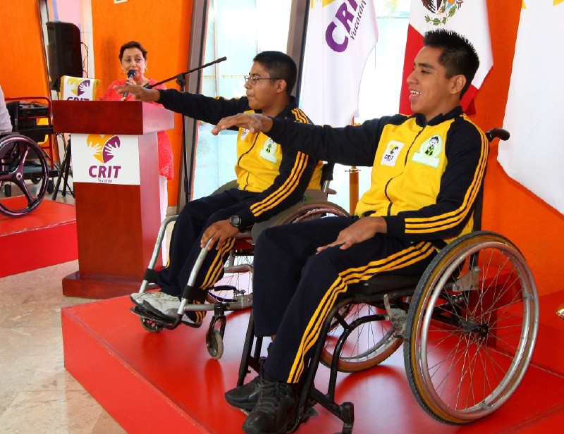 2 jóvenes yucatecos con parálisis cerebral representarán a Yucatán en las paralimpiadas Querétaro 2015 2 jóvenes yucatecos con parálisis cerebral representarán a Yucatán en las paralimpiadas Querétaro 2015