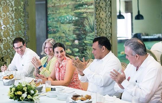 Reconocen labor de cónsul de Estados Unidos en Yucatán Reconocen labor de cónsul de Estados Unidos en Yucatán
