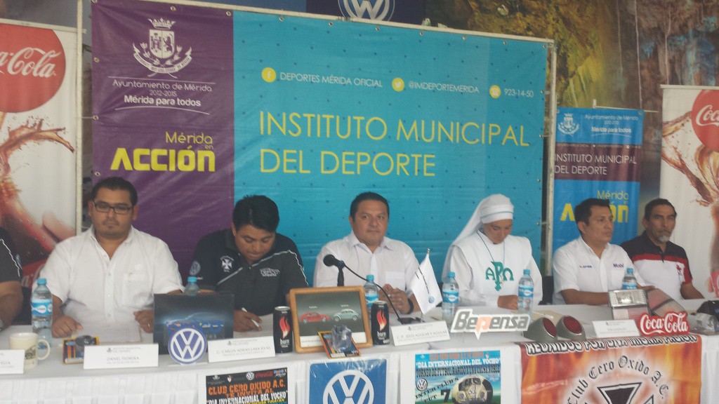 Festejan el día internacional del vocho Festejan el día internacional del vocho