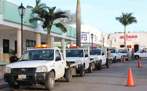 Fumigan Tizimín contra el mosco del dengue Fumigan Tizimín contra el mosco del dengue