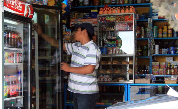 "Tienditas de la esquina" recibirán apoyo para sobrevivir "Tienditas de la esquina" recibirán apoyo para sobrevivir