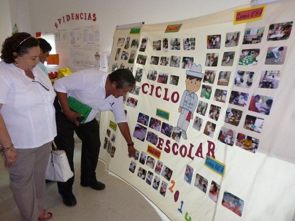 Clausuran curso escolar de extraedad, en Tizimín Clausuran curso escolar de extraedad, en Tizimín