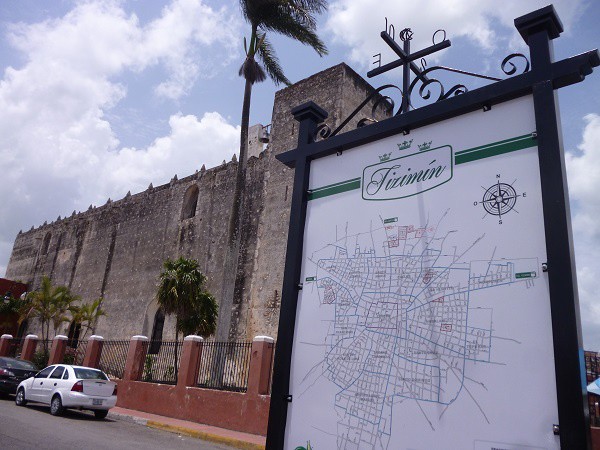 Colocan en Tizimín letreros de ubicación tipo colonial Colocan en Tizimín letreros de ubicación tipo colonial