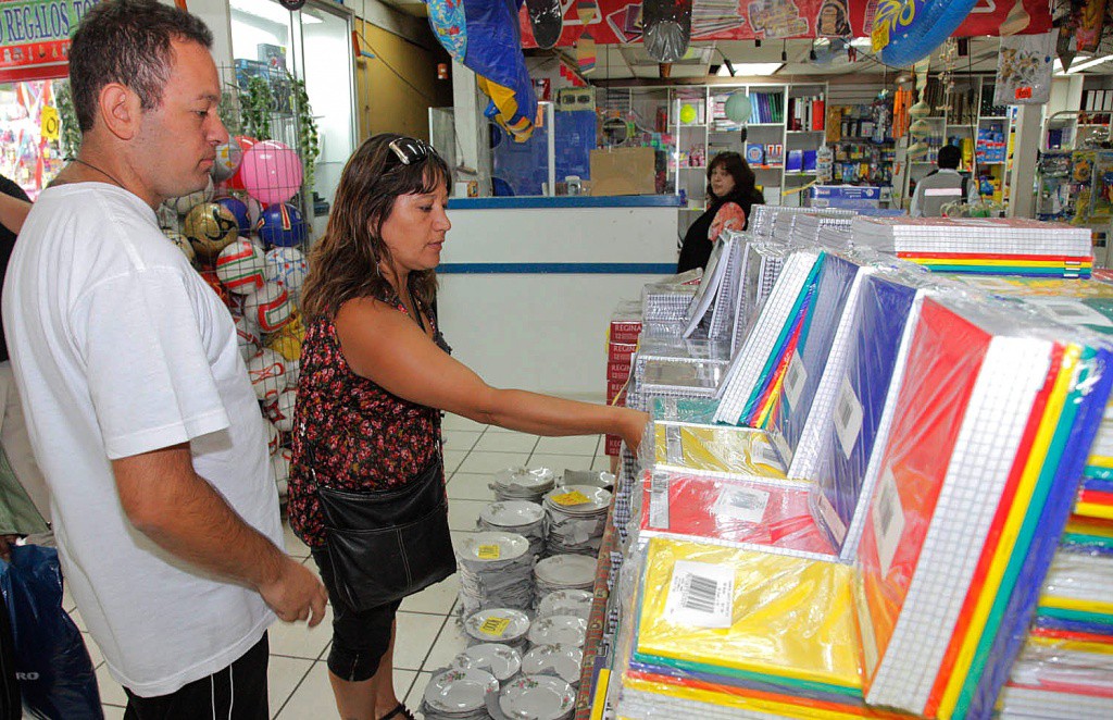 Padres gastarán más de $500 en útiles Padres gastarán más de $500 en útiles