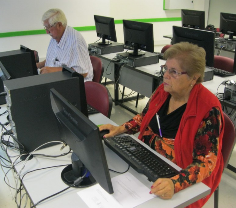 Oportunidades de trabajo para Adultos Mayores Oportunidades de trabajo para Adultos Mayores