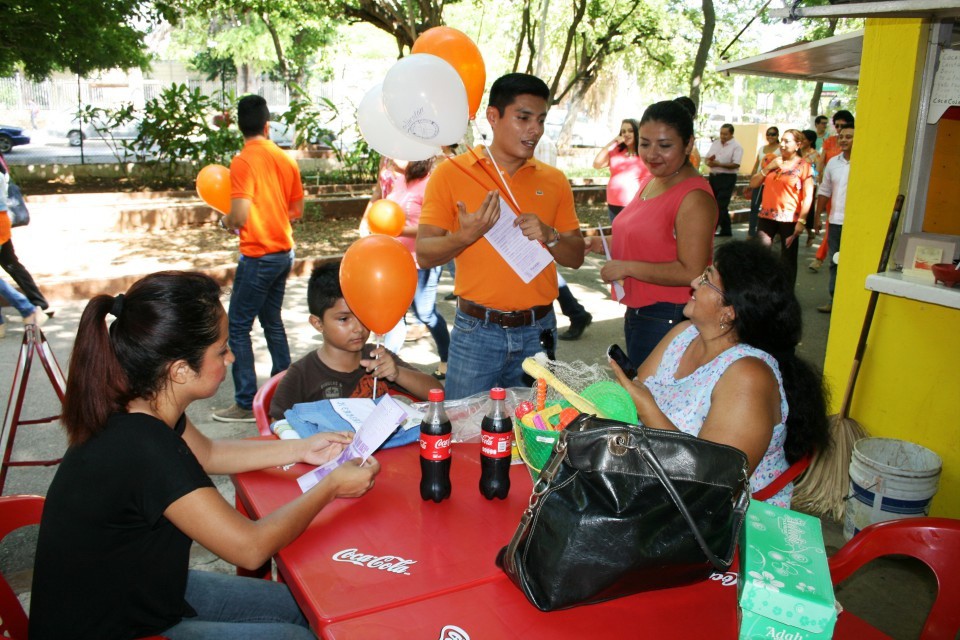Arranca "Brigada Naranja" contra la violencia Arranca "Brigada Naranja" contra la violencia