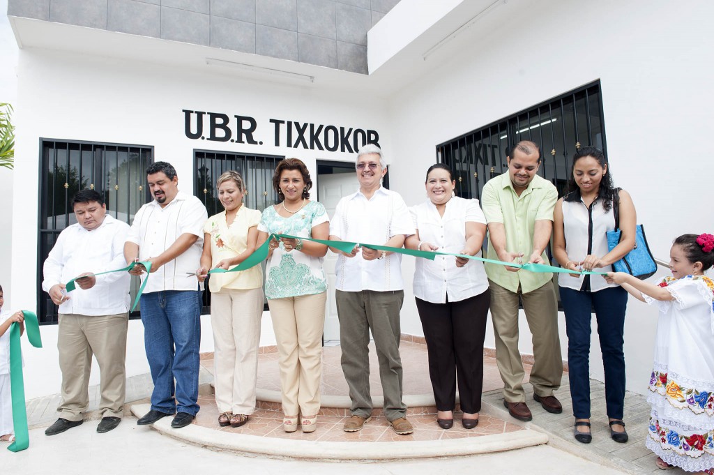 Inauguran la Unidad Básica de Rehabilitación (UBR) de Tixkokob. Inauguran la Unidad Básica de Rehabilitación (UBR) de Tixkokob.