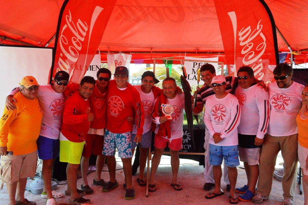 Contadores participan en torneo de pesca Contadores participan en torneo de pesca