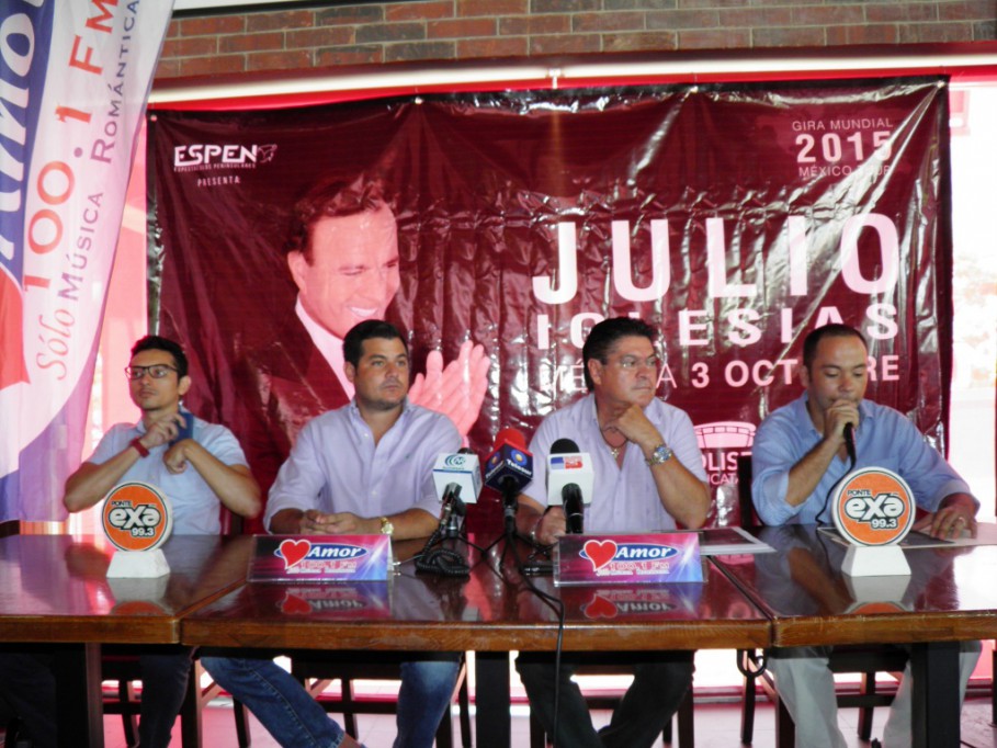 Julio Iglesias se presentará en Mérida Julio Iglesias se presentará en Mérida