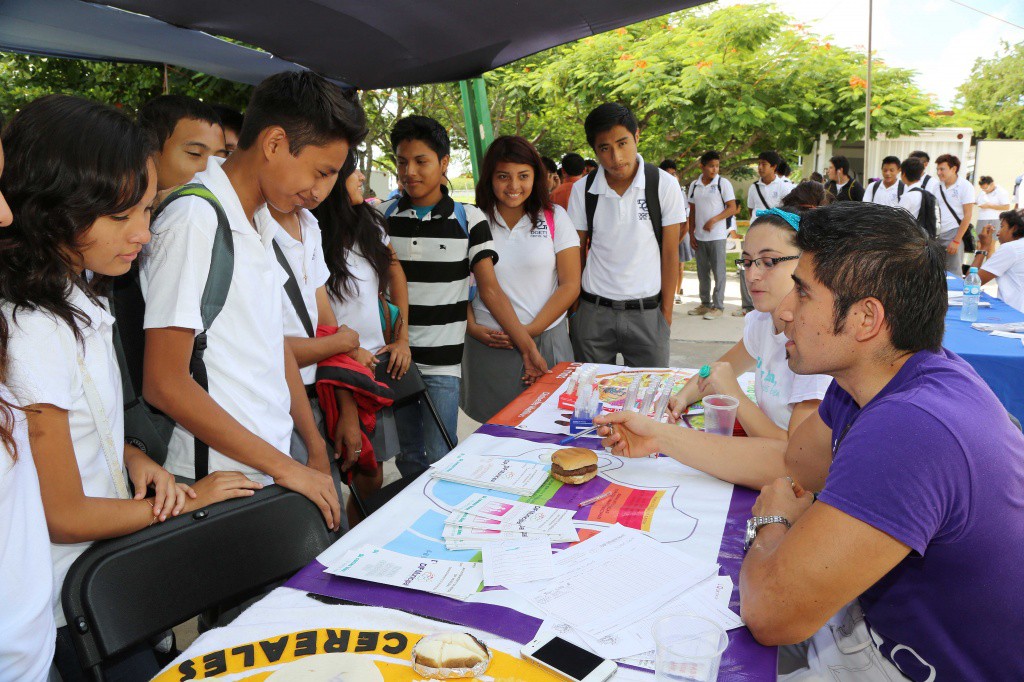 Atienden más de 200 mil jóvenes en el IMJ 