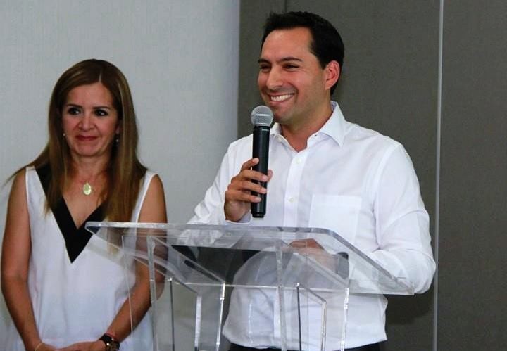 Presenta Mauricio Vila su gabinete Presenta Mauricio Vila su gabinete